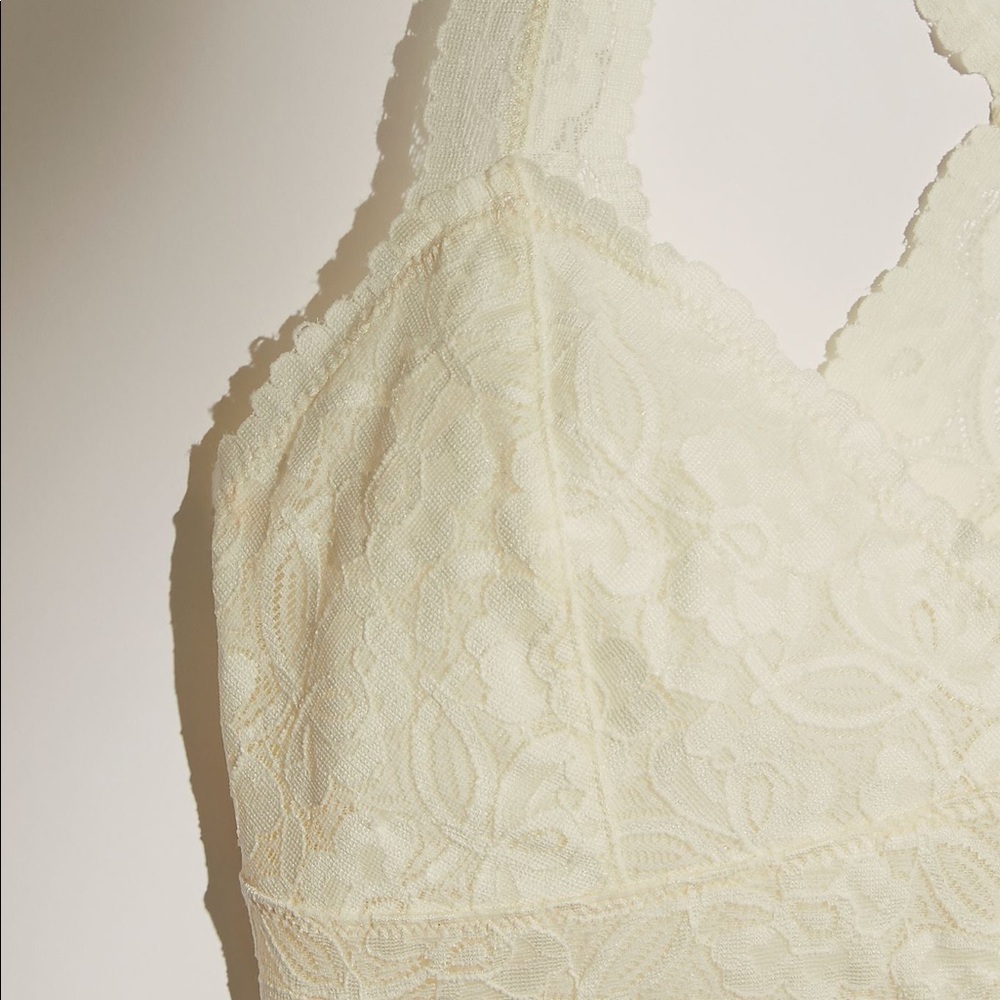 EUC Free People Galloon Lace Racerback